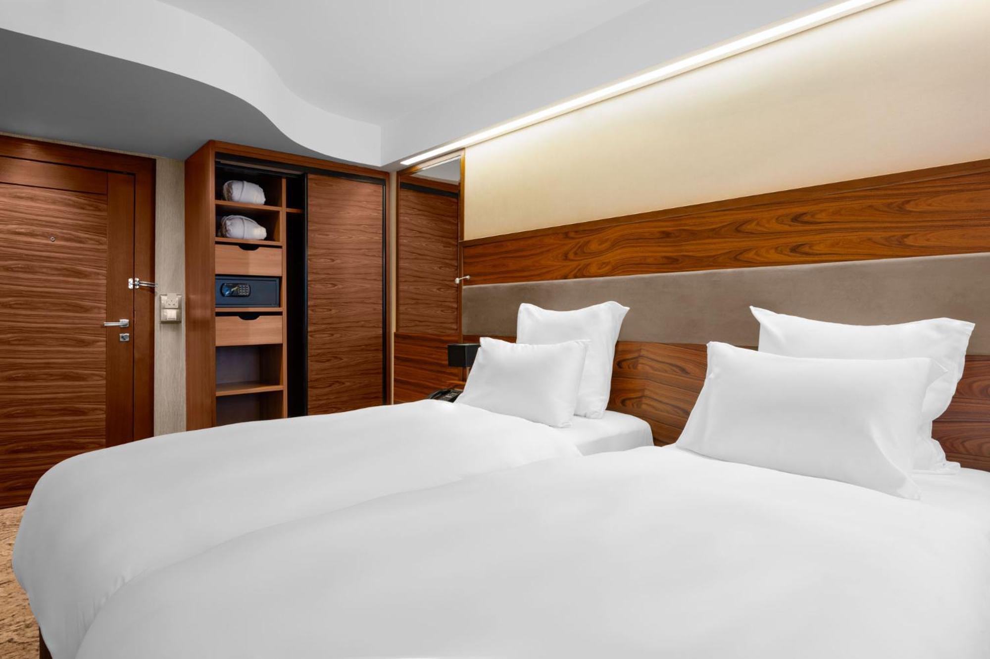 Movenpick Hotel Sarajevo Luaran gambar