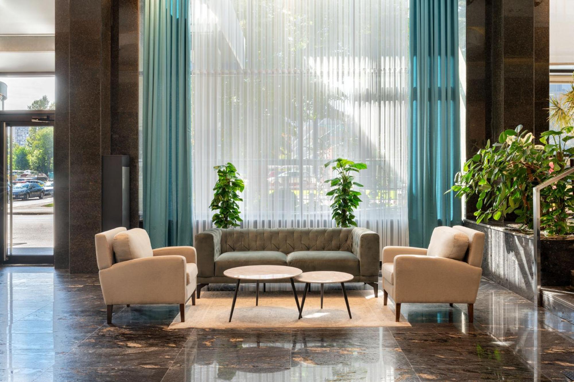 Movenpick Hotel Sarajevo Luaran gambar